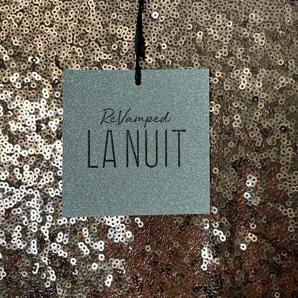 Uniquely coloured, golden La Nuit Revamped dress in size medium. - Picture 2 of 7